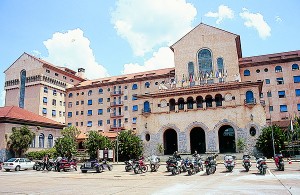 BRAZIL_13 This is the very grand Grand Hotel & Baths in Araxa, host to the BMW Club of Brazil’s 2002 annual gathering.