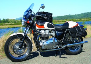 Kitted out with a few simple accessories, the T100 is ready for a backroad blast or an overnight ride.