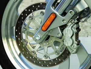 LP4D7217 A single front rotor with four-piston opposed caliper does the stopping.
