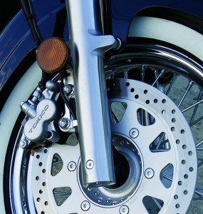 Suzuki-4 Whitewall tires are standard issue on the C50T touring model. Front disc brake is adequate.