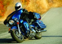 Relentless: 2006 Harley-Davidson FLHTCUI Ultra Classic Electra Glide
