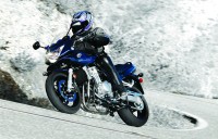 This big, powerful four-cylinder roadburner has always been a favorite of OURS, a sporty standard-style bike with fairing, and it’s sized for adults.