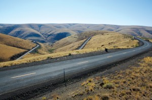 Oregon-Motorcycle Touring-Coker-8 More turns east of Condon, OR.