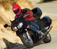 Riding the 2008 Yamaha FJR1300A