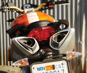 Aprilia Shiver exhaust pipes
