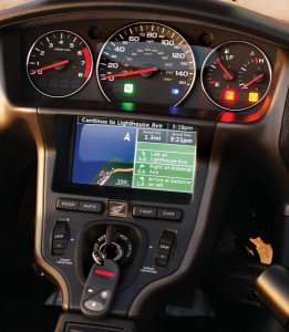 2009 Honda-Gold Wing Motorcycle Review: Navigation 2009 Honda-Gold Wing Dash and Navigation