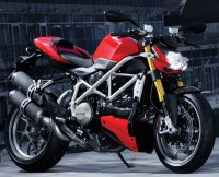 2010 Ducati Streetfighter S Studio