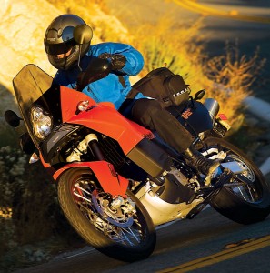 2007-KTM-990-Adventure-Motorcycle-Test-Stermer-07 2007 KTM 990 Adventure action