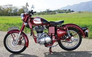 2010 Royal Enfield Bullet C5 Classic Review | Rider Magazine 2010 Royal Enfield Bullet C5 Classic