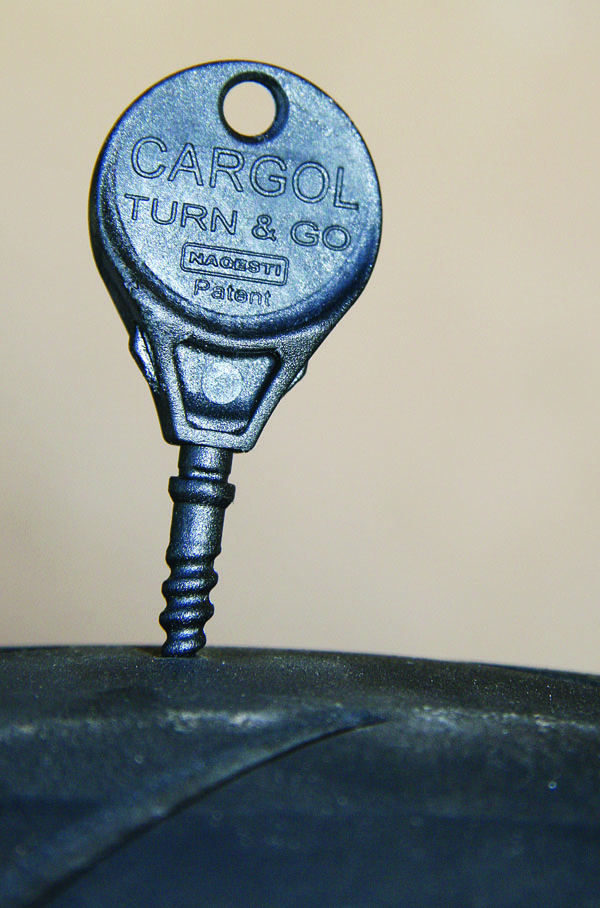 Gryyp's Cargol Turn and Go Tubeless Tire Repair Kit Review