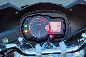 2011 Suzuki GSX1250FA Gauges