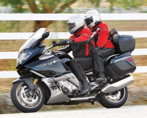 BMW K1600GTL left side action