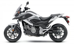 12-Honda-NC700X-left 2012 Honda NC700X: Available with a 6-speed manual transmission or automatic Dual Clutch Transmission with Combined ABS.