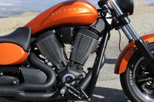 Victory Judge Closeup The 106-inch motor runs power through a 6-speed transmission and a belt final drive.