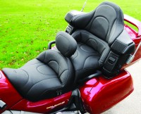 Mustang GL1800 Touring Seat.