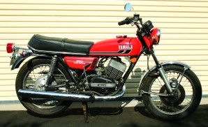 1974 Yamaha RD350.