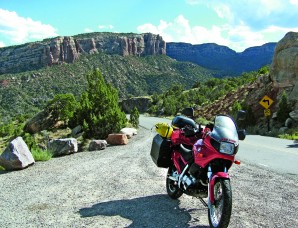 The serpentine park road winds along the edge of the canyon for 23 miles.