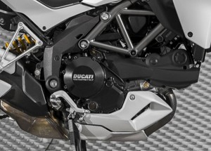 Ducati-Multistrada-engine Ducati says the dual-spark Testastretta 11˚ L-twin has more torque and better fuel economy.