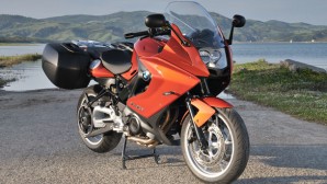 The 2013 BMW F 800 GT gets more power, more comfort and wind protection, and many other improvements.