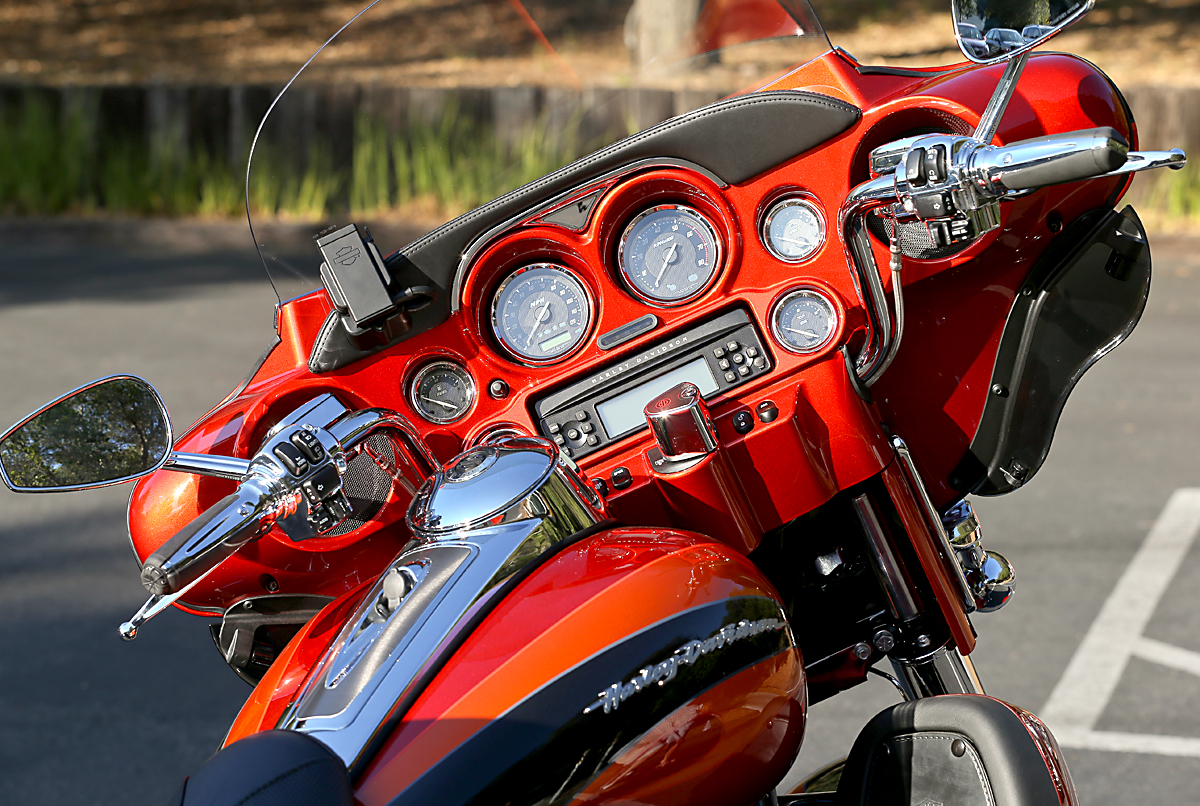 The CVO Ultra Classic Electra Glide provides an ultra touring The CVO Ultra Classic Electra Glide provides an ultra touring