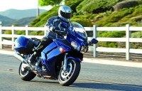 With saddlebags, an electric windscreen, adjustable ergonomics, heated grips and a 6.6-gallon tank, the FJR puts the “touring” in sport touring.