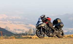 Top trunk holds 48 liters, bringing total luggage capacity to 121 liters, plus storage compartments in the front fairing and under the seat.
