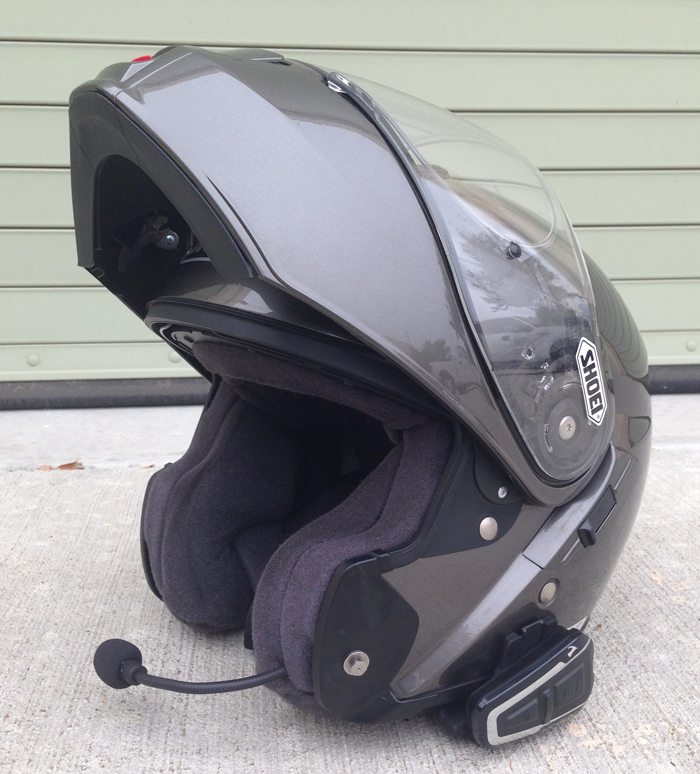 Cardo scala rider Q3 Bluetooth Communicators Review Rider Magazine
