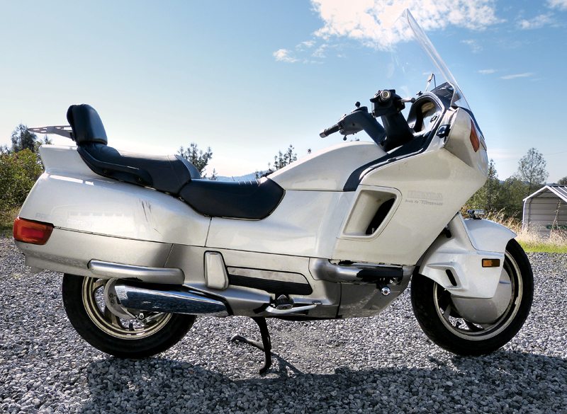 Honda PC800 Pacific Coast 198990, 199498 Rider Magazine