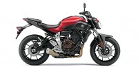2015 Yamaha FZ-07 in Rapid Red