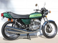 Kenda K676 RetroActive tires, mounted on a 1974 Kawasaki H2B.