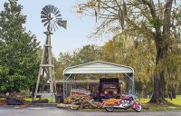 Indian Chief Vintage at the Dakotah Vineyards in Chiefland, Florida.