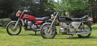 The rotor in the Hercules is situated laterally (across the frame) whereas on the Suzuki the rotor is positioned longitudinally. Each bike’s single-rotor engine has one spark plug. The RE5’s plug is used in no other engine.
